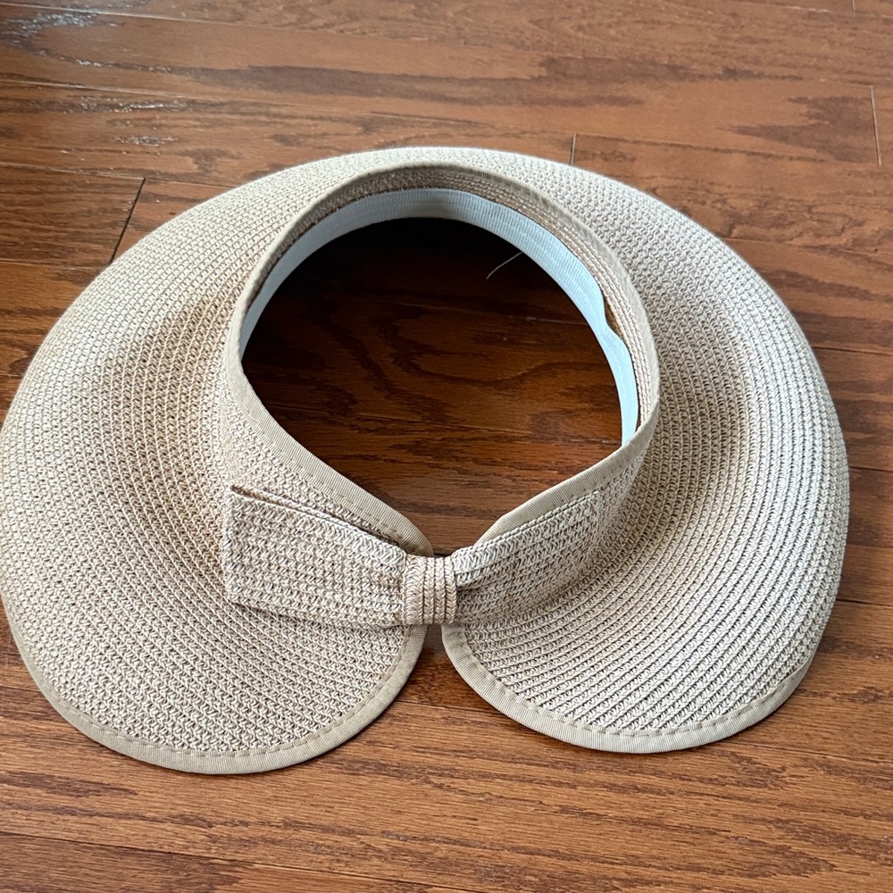 Adjustable straw beach hat visor with bow